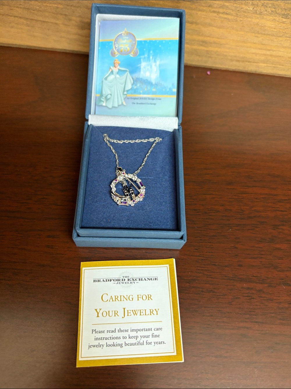 NEW NWT Disney Silver Crystal Cinderella Castle Pendant Necklace - Picture 6 of 6